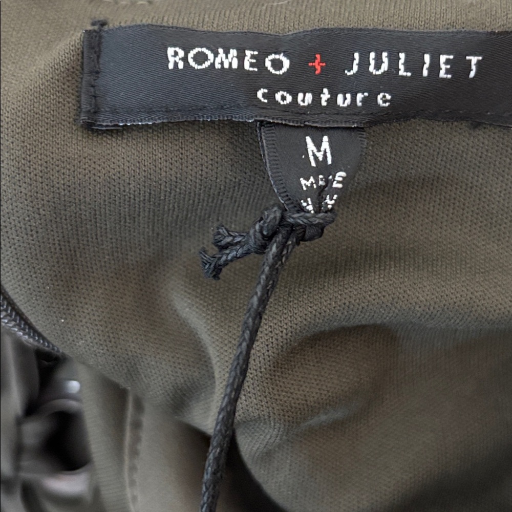 NWT Romeo + Juliet Couture Olive Green Halter Cutout Wide Leg Jumpsuit M - Picture 8 of 13